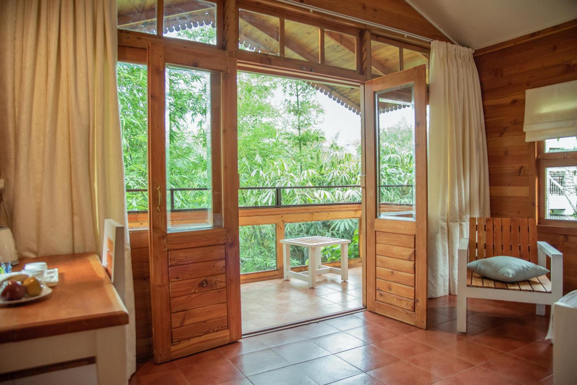 Misty Mountain Experience By Perfect Stays Pīrmed Exterior foto