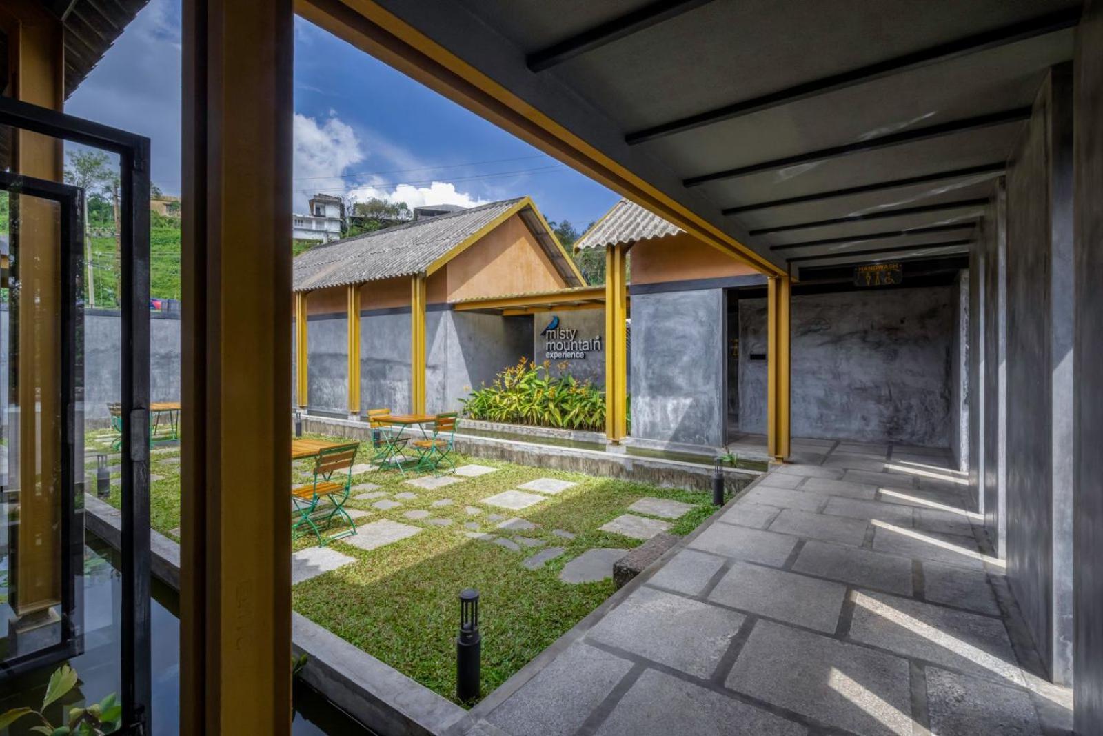 Misty Mountain Experience By Perfect Stays Pīrmed Exterior foto